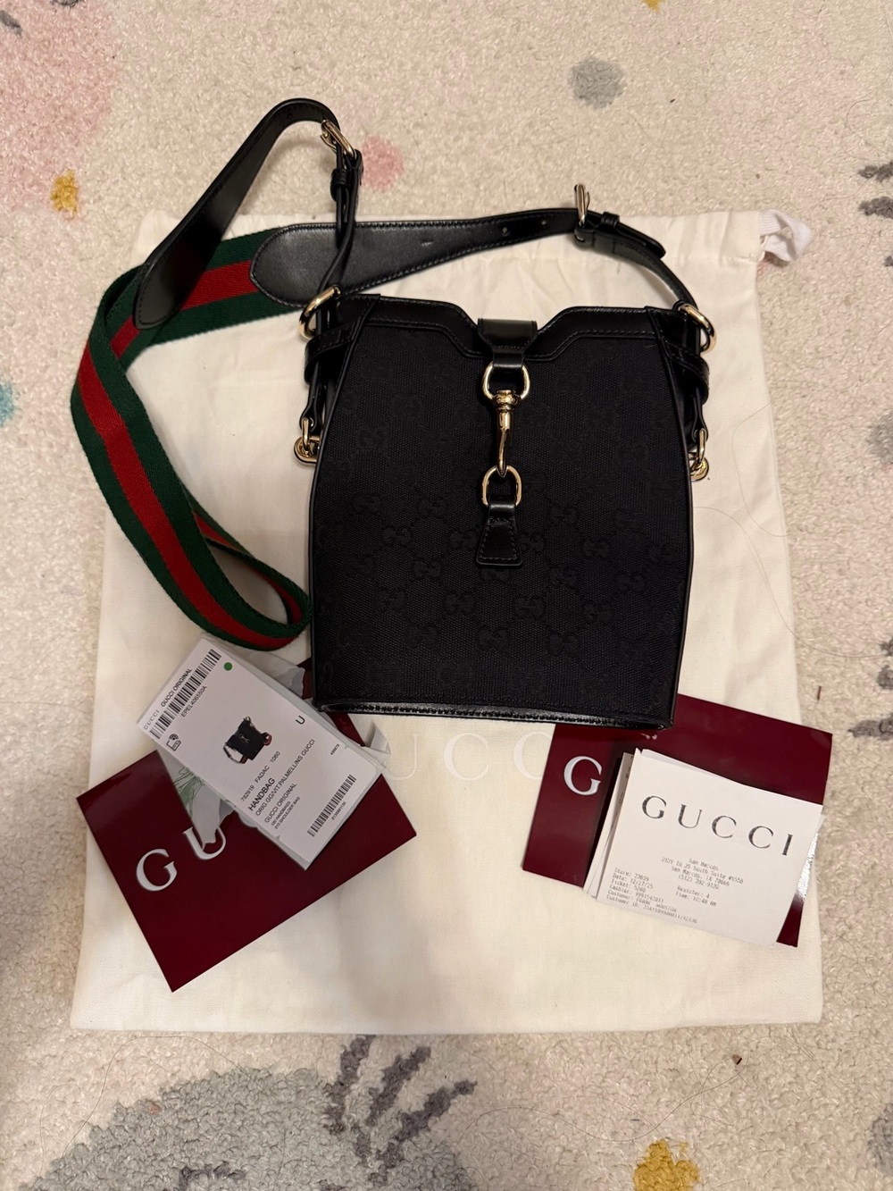 NWOT Rare Gucci Black Crossbody with Signature Green-Red Web Strap